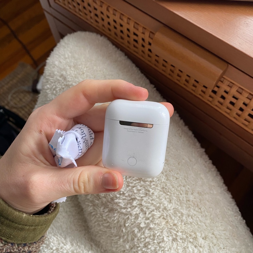 Apple AirPods
